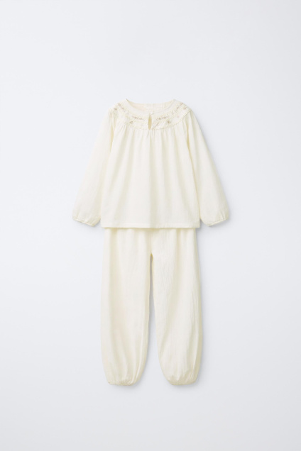Zara 2-6 ЛЕТ/ ПИЖАМА С ВЫШИТЫМИ ЦВЕТАМИ 495711909-712-36