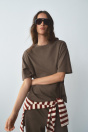 Zara Футболка С КРУГЛЫМ ВЫРЕЗОМ цвета норки