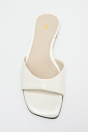 Zara ПЛОСКИЕ КОЖАНЫЕ САНДАЛИИ Сломанный белый?