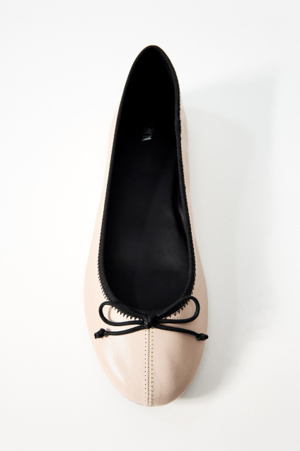 Zara БАЛЕТКИ ИЗ КОНТРАСТНОЙ КОЖИ 495716287-002-35