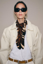 Zara РЕМЕШОК ИЗ ЗАМШИ С ТРЕМЯ ПЕТЛЯМИ Светло-коричневого цвета