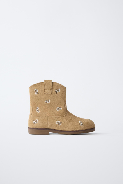 Zara КОЖАНЫЕ САПОГИ С ВЫШИВКОЙ 512859193-107-23