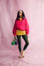 Zara ТОЛСТОВКА С КОНТРАСТНЫМ ВОРОТНИКОМ-СТОЙКОЙ - FRUIT OF THE LOOM Pink