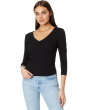 Enid 3/4 Sleeve V-Neck Crop Tee