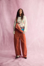 Zara ФУТБОЛКА С ДЛИННЫМ РУКАВОМ FRUIT OF THE LOOM кремового цвета
