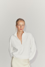 Zara ТОЛСТОВКА НА МОЛНИИ Белая?