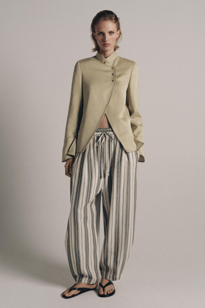 Zara БЛЕЙЗЕР С ВОЛАНАМИ - ZW COLLECTION LIMITED EDITION 517475720-450-1