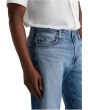 Graduate Tailored Leg Jean