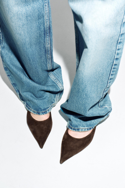 Zara ЗАМШЕВЫЙ МУЛ 525519661-700-35