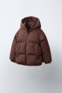 Zara ВОДОНЕПРОНИЦАЕМОЕ СТЕГАНОЕ ПАЛЬТО С КАПЮШОНОМ Темно-кирпично-красного цвета