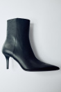 Zara Сапоги на тонком каблуке черного цвета