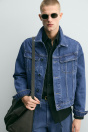 Zara ДЖИНСОВАЯ КУРТКА РАССЛАБЛЕННОГО ПОКРОЯ 527048962-400-2