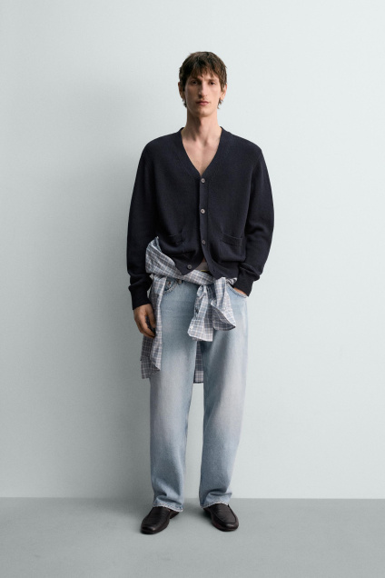 Zara ДЖИНСЫ ПРЯМОГО КРОЯ 513881096-406-38