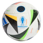 Официальный футбольный матч Adidas Евро-2024
