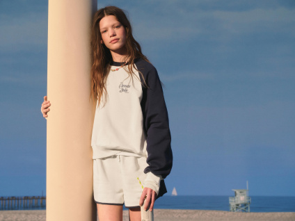 Zara ТОЛСТОВКА ДЛЯ БЕГА ТРУСЦОЙ КОНТРАСТНОГО ЦВЕТА 543271431-712-7