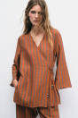 Zara ПОЛОСАТАЯ КУРТКА С ЗАПАХОМ Rostorange