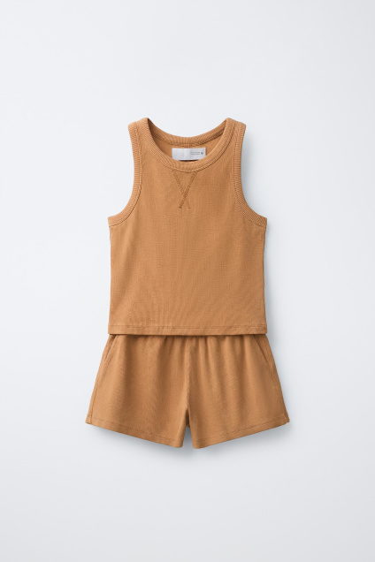 Zara РЕБРИСТЫЙ КОМПЛЕКТ С БЕРМУДАМИ И БЕРМУДСКИМ ВЕРХОМ 526146453-710-7