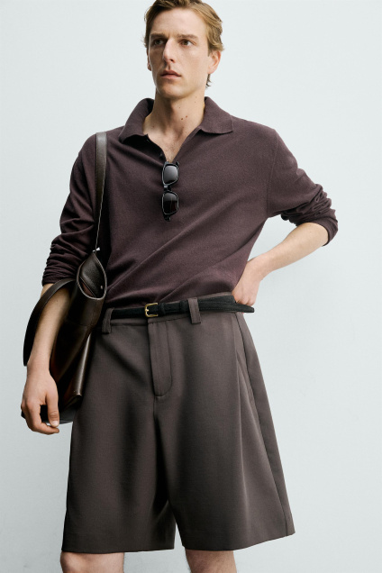 Zara ОБЛЕГАЮЩИЕ ШОРТЫ-БЕРМУДЫ С БОКОВЫМИ ДЕКОРАТИВНЫМИ СКЛАДКАМИ 522730735-717-36