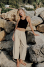 Zara Брюки ДЛИНОЙ ДО КОСТИ С ЭЛАСТИЧНЫМ ПОЯСОМ Средне-бежевого цвета
