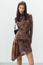 Zara ПЛАТЬЕ FLOCK С АСИММЕТРИЧНЫМ ПОДОЛОМ ЦВЕТА хаки