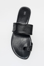 Zara САНДАЛИИ ИЗ ПЛОСКОЙ КОЖИ черного цвета