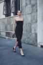 Zara Черное длинное платье С ОТКРЫТЫМИ плечами
