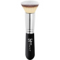 it Cosmetics Кисть для тонального крема с плоским верхом - 1 шт.