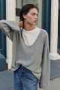 Zara ВЯЗАНЫЙ СВИТЕР С КРУГЛЫМ ВЫРЕЗОМ серого цвета в мелкую полоску