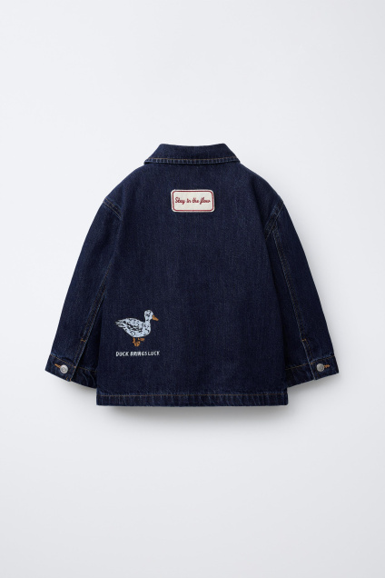 Zara ДЖИНСОВАЯ КУРТКА С НАШИВКАМИ 510857931-407-18