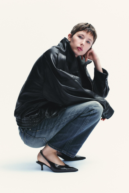 Zara ТУФЛИ-ЛОДОЧКИ С КАБЛУКОМ 495716761-800-35