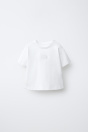 Zara ОДНОТОННАЯ ФУТБОЛКА С ВЫШИВКОЙ 510692123-250-6