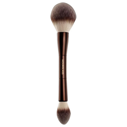 HOURGLASS Кисть Veil Powder Brush - 1 шт.