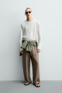 Zara ПЛАВНЫЕ ОБЛЕГАЮЩИЕ БРЮКИ светло-розового ЦВЕТА