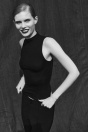 Zara Черный топ без рукавов