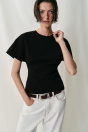 Zara Топ С ВЫРЕЗОМ И КОРОТКИМИ РУКАВАМИ черного цвета